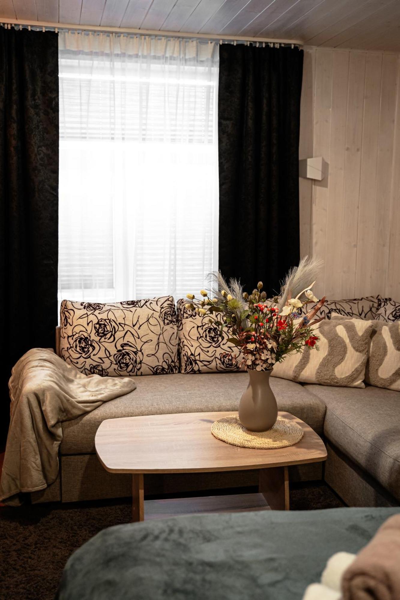 Aare Accommodation Valga Eksteriør billede